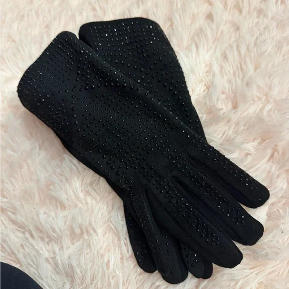 💕 NWT bejeweled touchscreen gloves - Picture 1 of 3